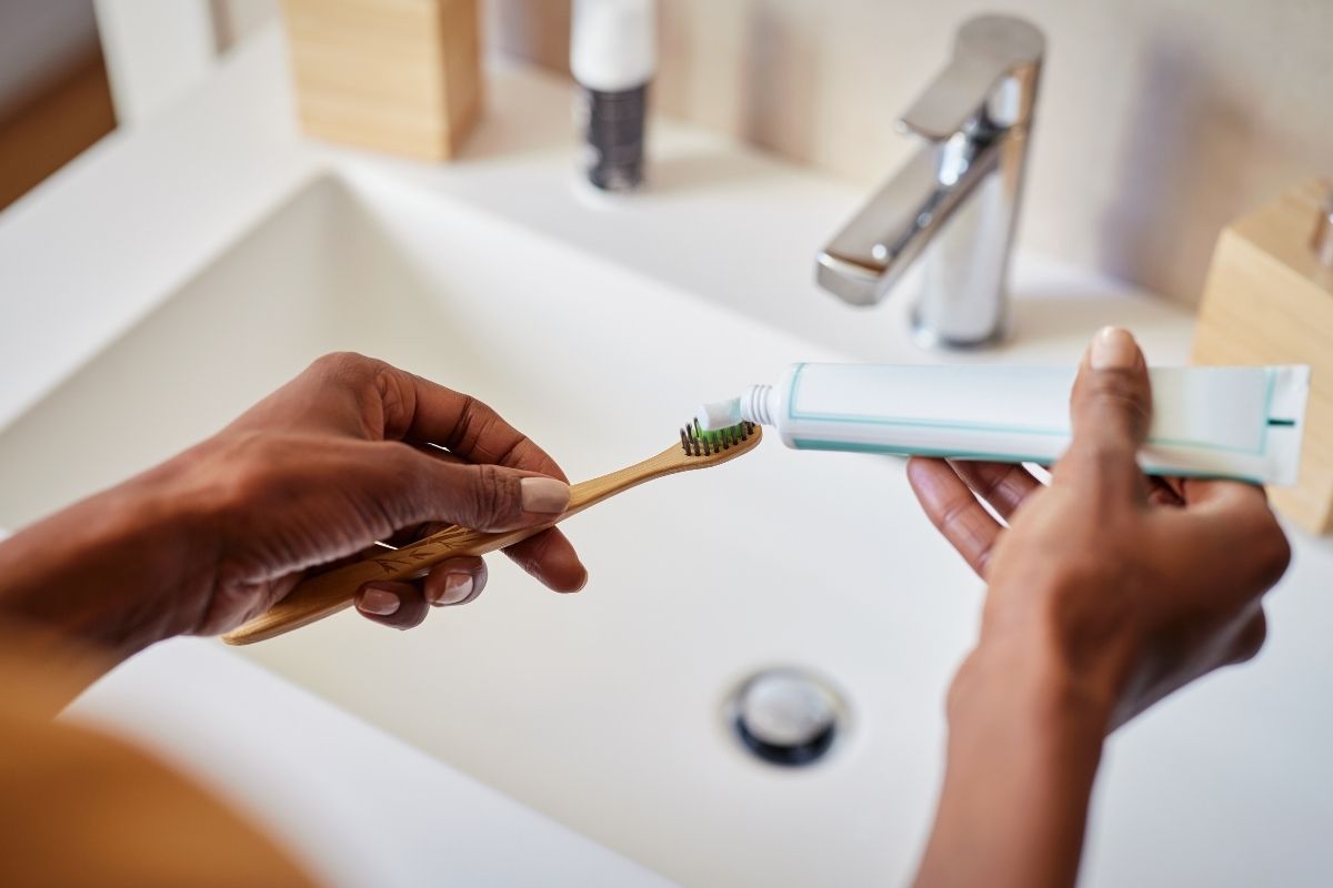 abrasive toothpaste effects daily whitening toothpaste use effects on teeth