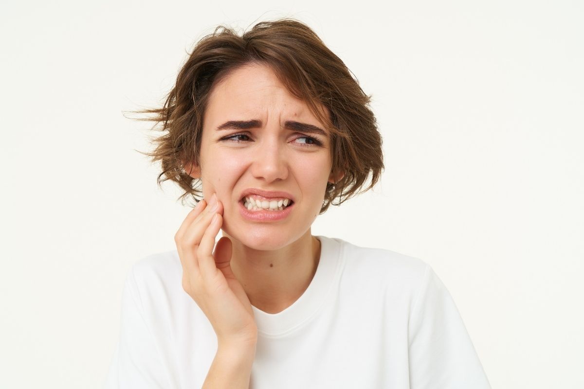 Signs Your Gums May Be Infected